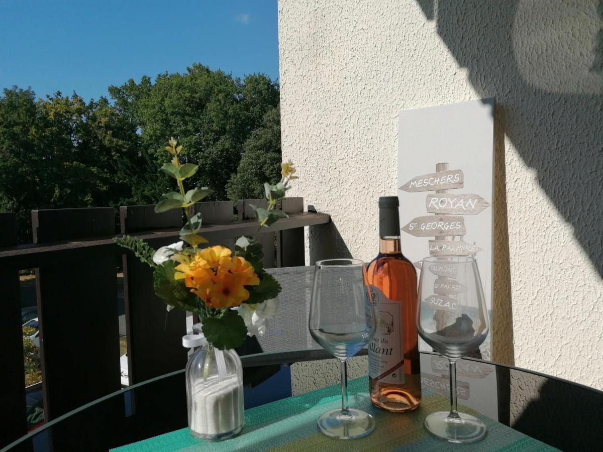 Agreable Studio Avec Terrasse A150M De La Plage Apartman Saint-Georges-de-Didonne Kültér fotó