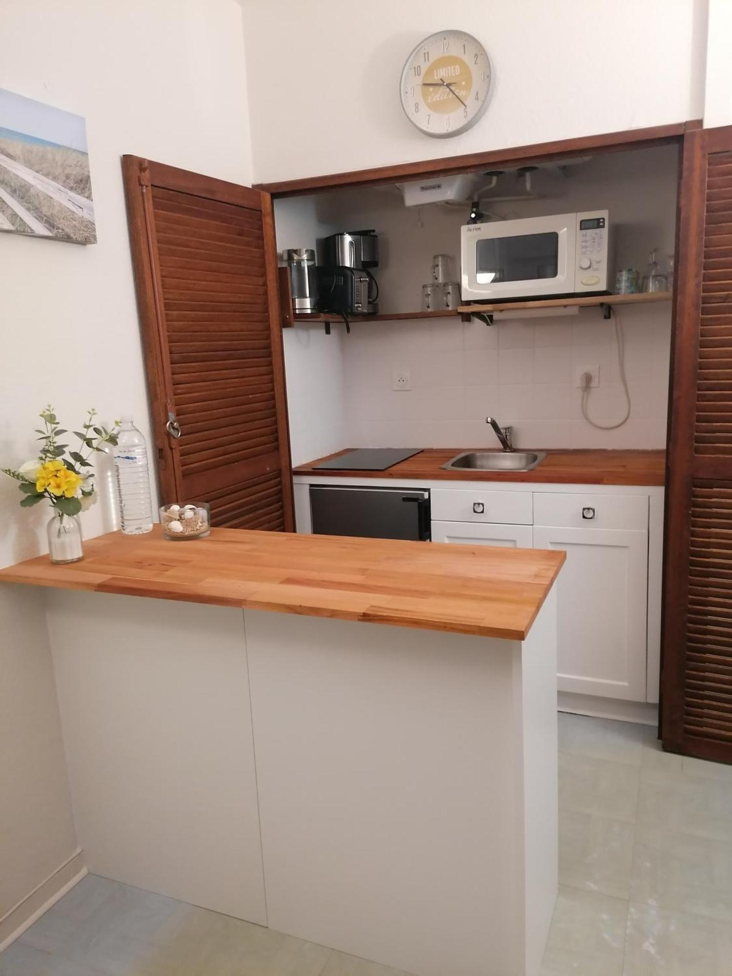 Agreable Studio Avec Terrasse A150M De La Plage Apartman Saint-Georges-de-Didonne Kültér fotó